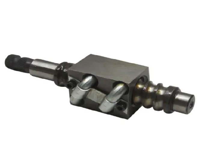 Steering Worm & Sector Shaft Set